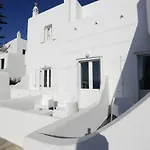 Morfoula's 3*