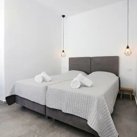 Lejlighedshotel Morfoula's 3*