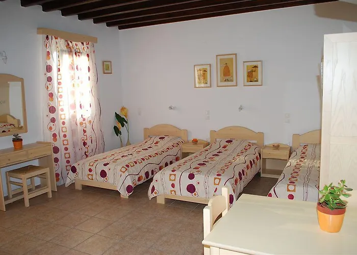 毛弗拉一室公寓酒店 3*