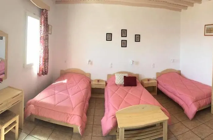 毛弗拉一室公寓酒店 3* Mykonos Town