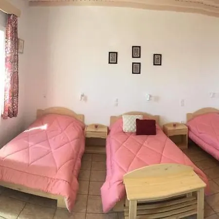 Morfoula's 3* Mykonos Town