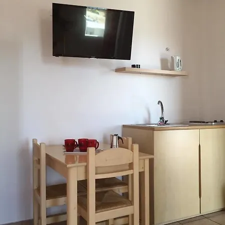 Morfoula's Aparthotel 3*