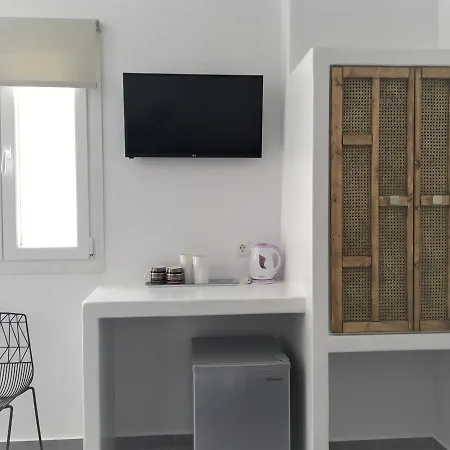 Morfoula's Mykonos Town