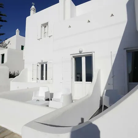 Morfoula's 3*