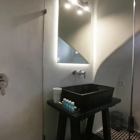 Morfoula's Mykonos Town